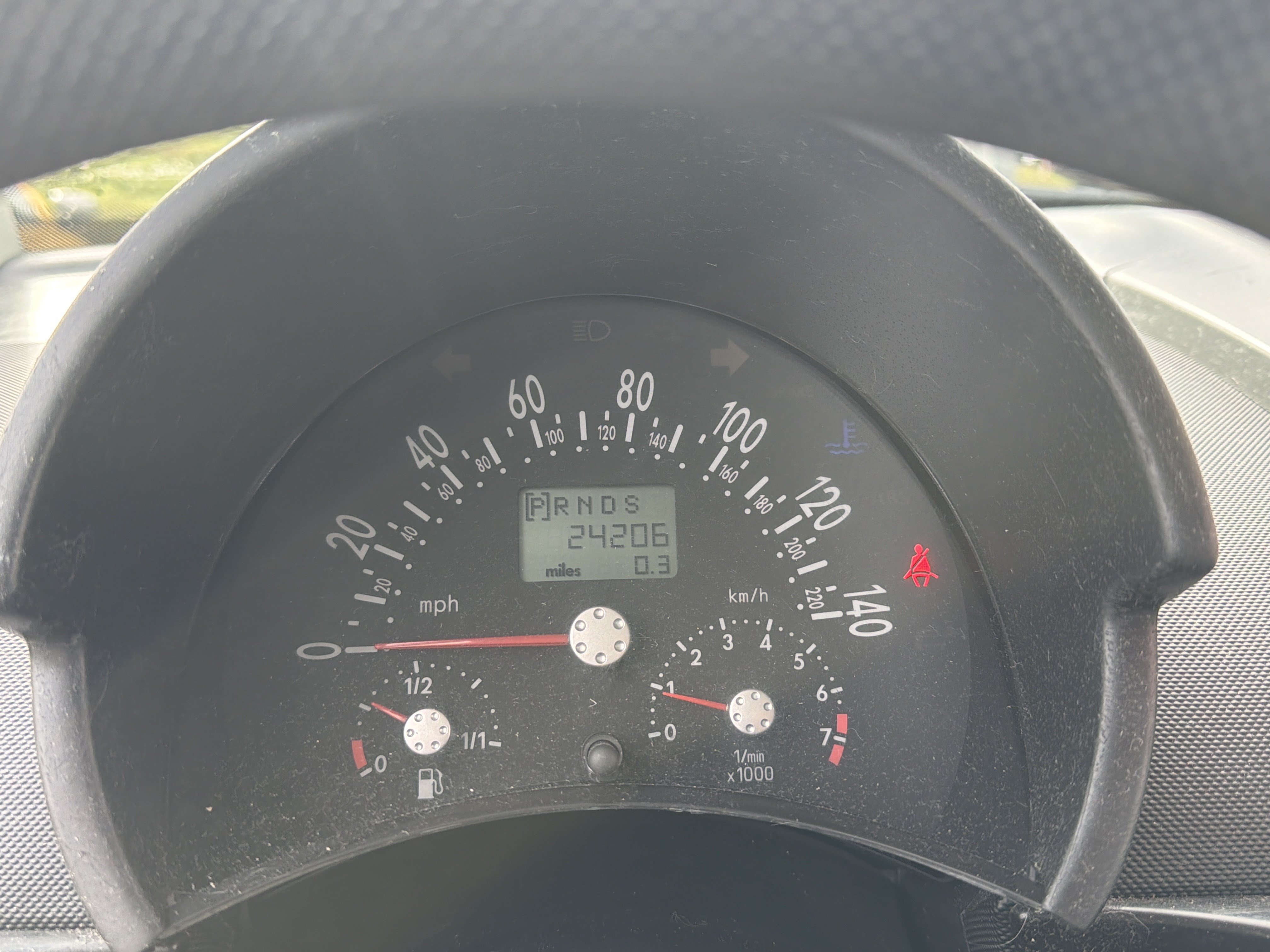 Used 2005 Volkswagen Beetle GL FWD image 10