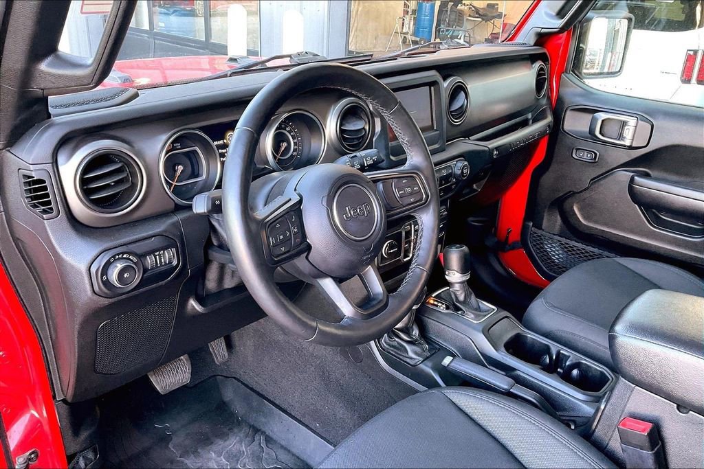 Used 2021 Jeep Wrangler Unlimited Sport image 14