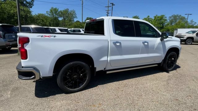 New 2026 Chevrolet Silverado 1500 LTZ w/ Technology Package AWD/4WD image 2