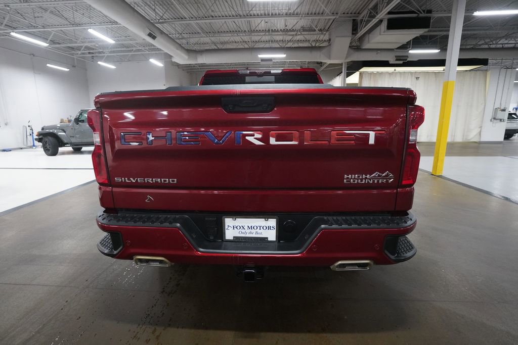 Certified 2023 Chevrolet Silverado 1500 High Country w/ Technology Package AWD/4WD image 24