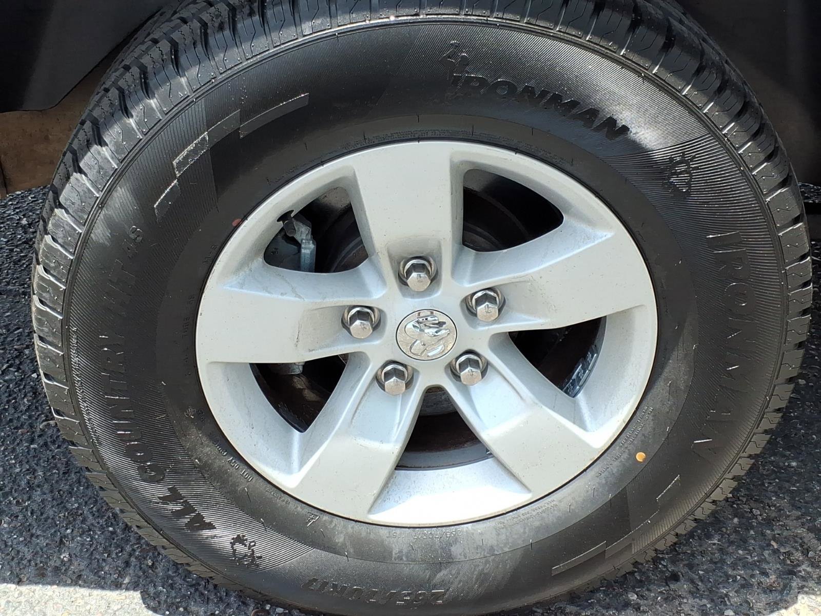 Used 2023 RAM 1500 Classic SLT w/ Trailer & Traction Group RWD image 10