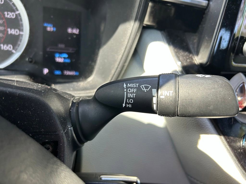 Used 2022 Toyota Corolla SE FWD image 20