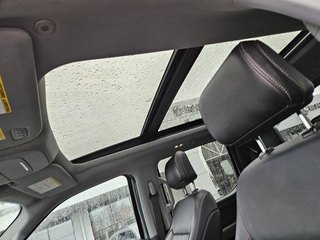 Used 2024 Ford F350 Lariat image 19