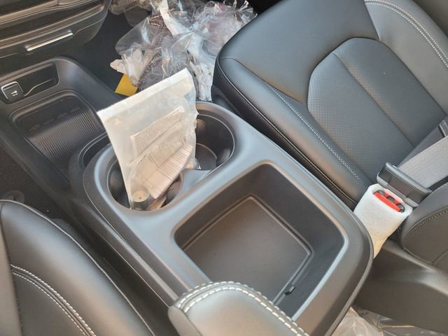 New 2026 Chrysler Pacifica Select FWD image 22