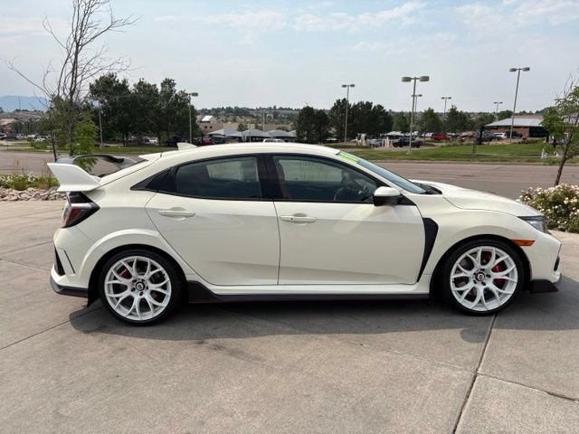 Used 2018 Honda Civic Type R image 9
