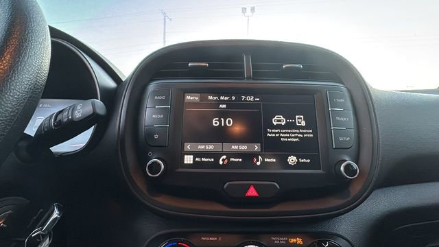 Used 2024 Kia Soul LX w/ Option Group 015 image 20