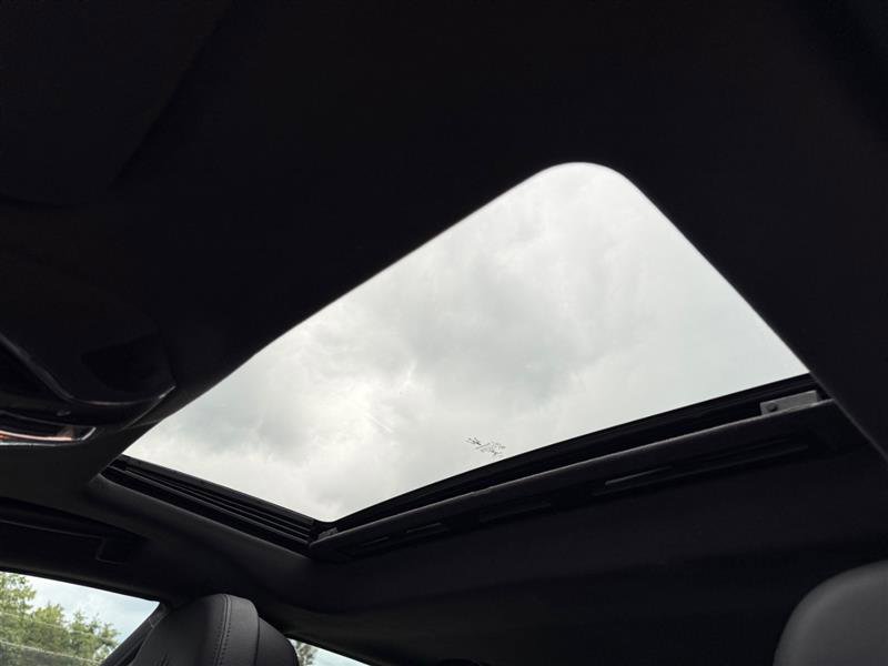 Used 2022 Maserati Quattroporte Modena image 19