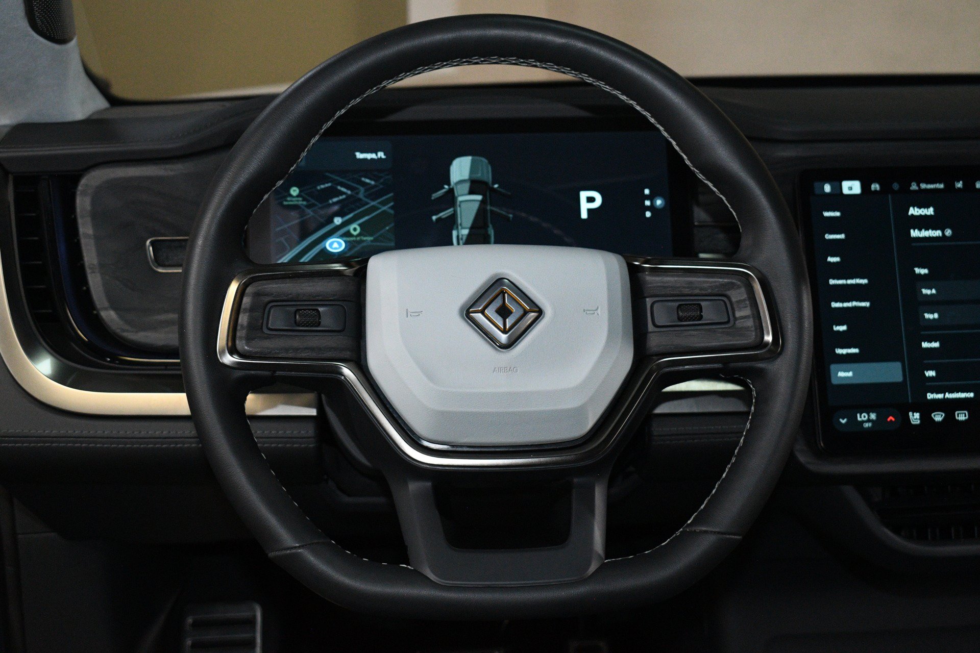 Used 2023 Rivian R1S Launch Edition Quad AWD/4WD image 27