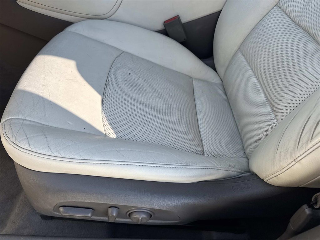 Used 2020 Chevrolet Malibu Premier image 19