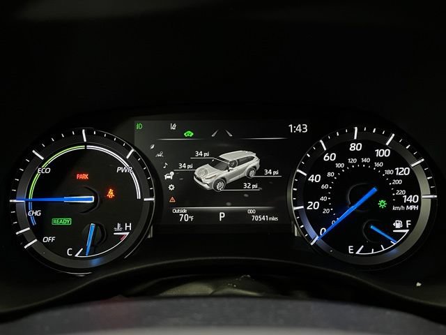 Used 2021 Toyota Highlander XLE AWD/4WD image 18