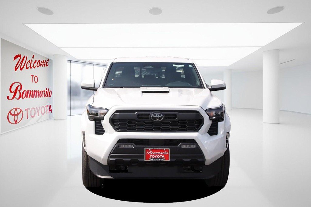 New 2026 Toyota Tacoma TRD Sport AWD/4WD image 4