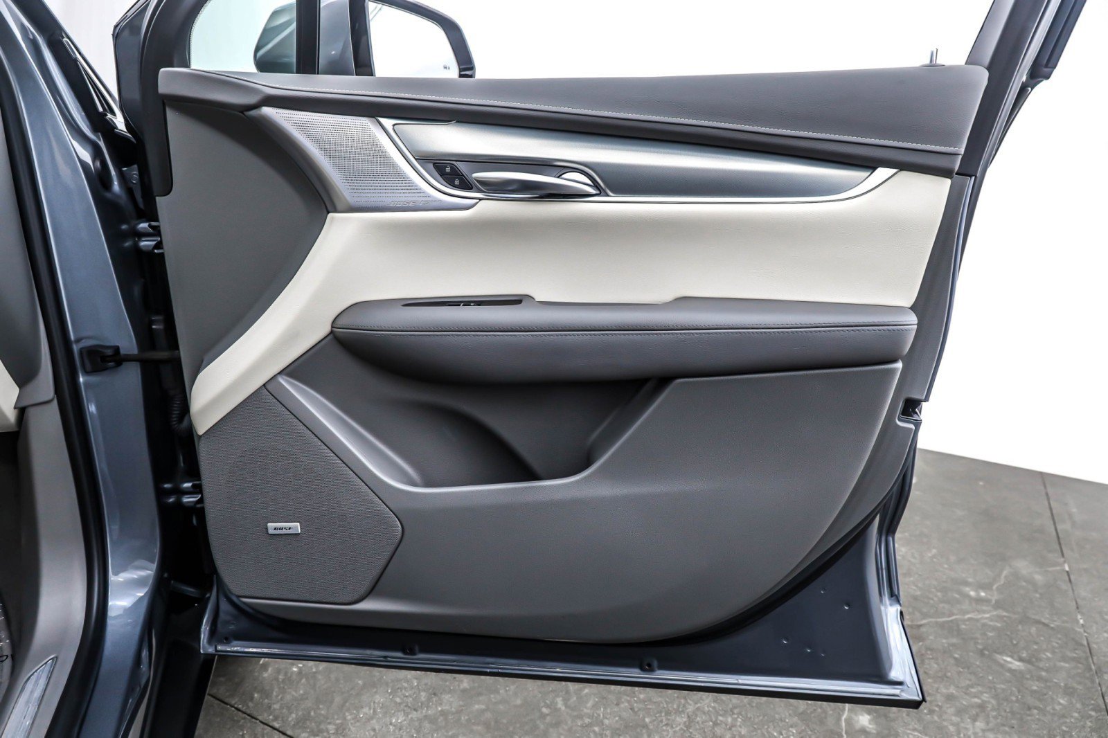 Used 2021 Cadillac XT5 Premium Luxury image 23