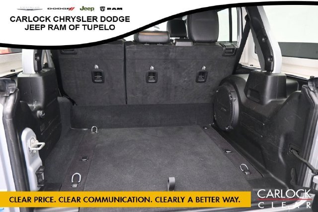 Used 2023 Jeep Wrangler Unlimited Rubicon 4xe w/ Cold Weather Group AWD/4WD image 39