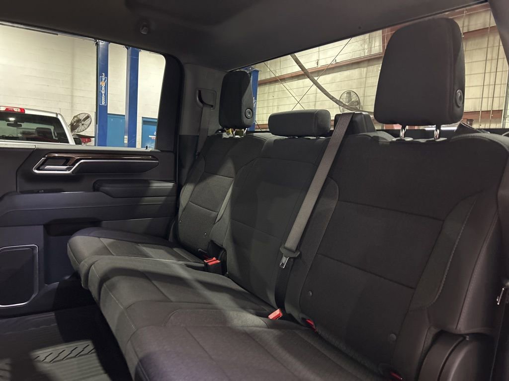 New 2026 Chevrolet Silverado 2500 LT w/ All Star Edition AWD/4WD image 34
