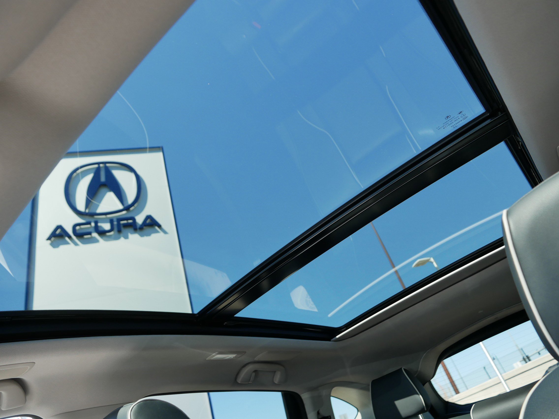 Used 2025 Acura RDX SH-AWD w/ Advance Package image 32