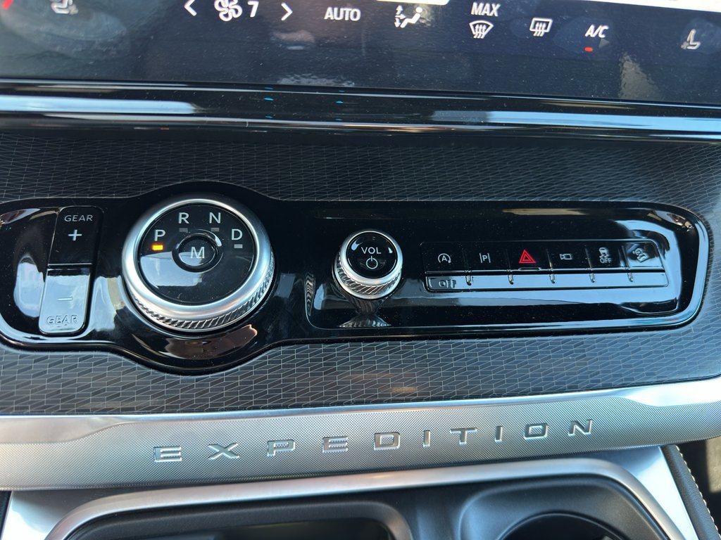 New 2026 Ford Expedition Max Platinum AWD/4WD image 21