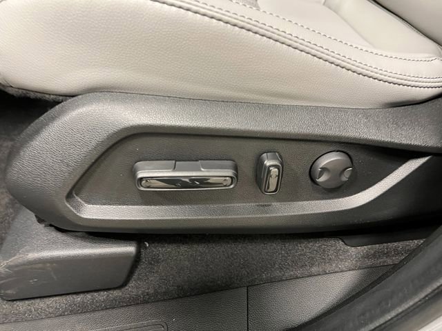 New 2025 Honda Pilot EX-L image 14