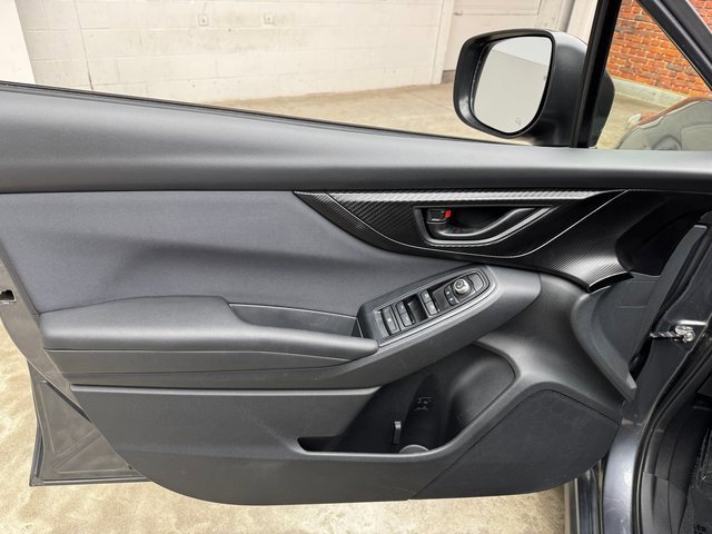 Used 2021 Subaru Crosstrek 2.0i Premium image 10