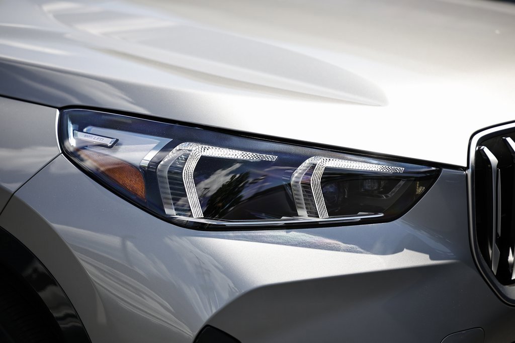 New 2026 BMW X1 xDrive28i w/ Technology Package image 2