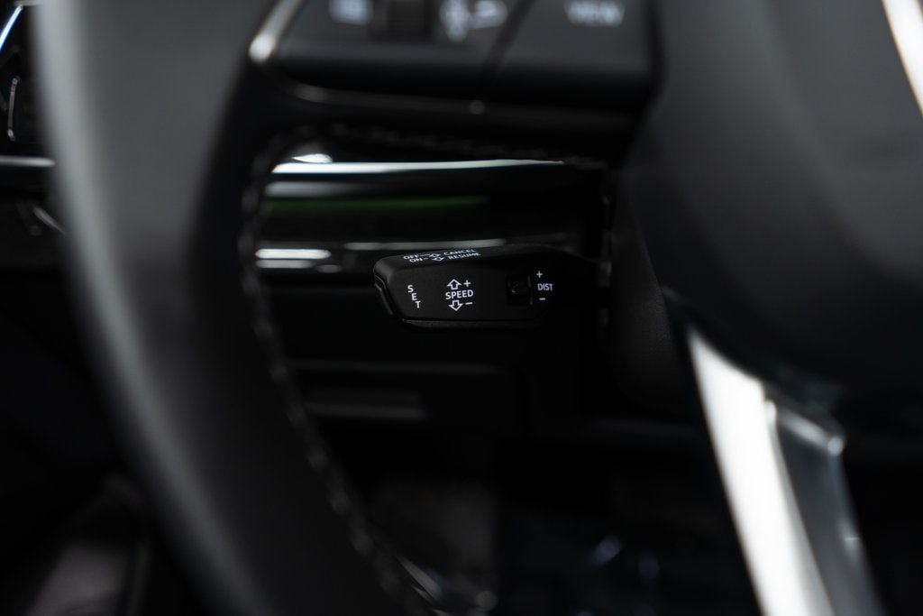 Used 2026 Audi Q8 Prestige w/ Prestige Package AWD/4WD image 21