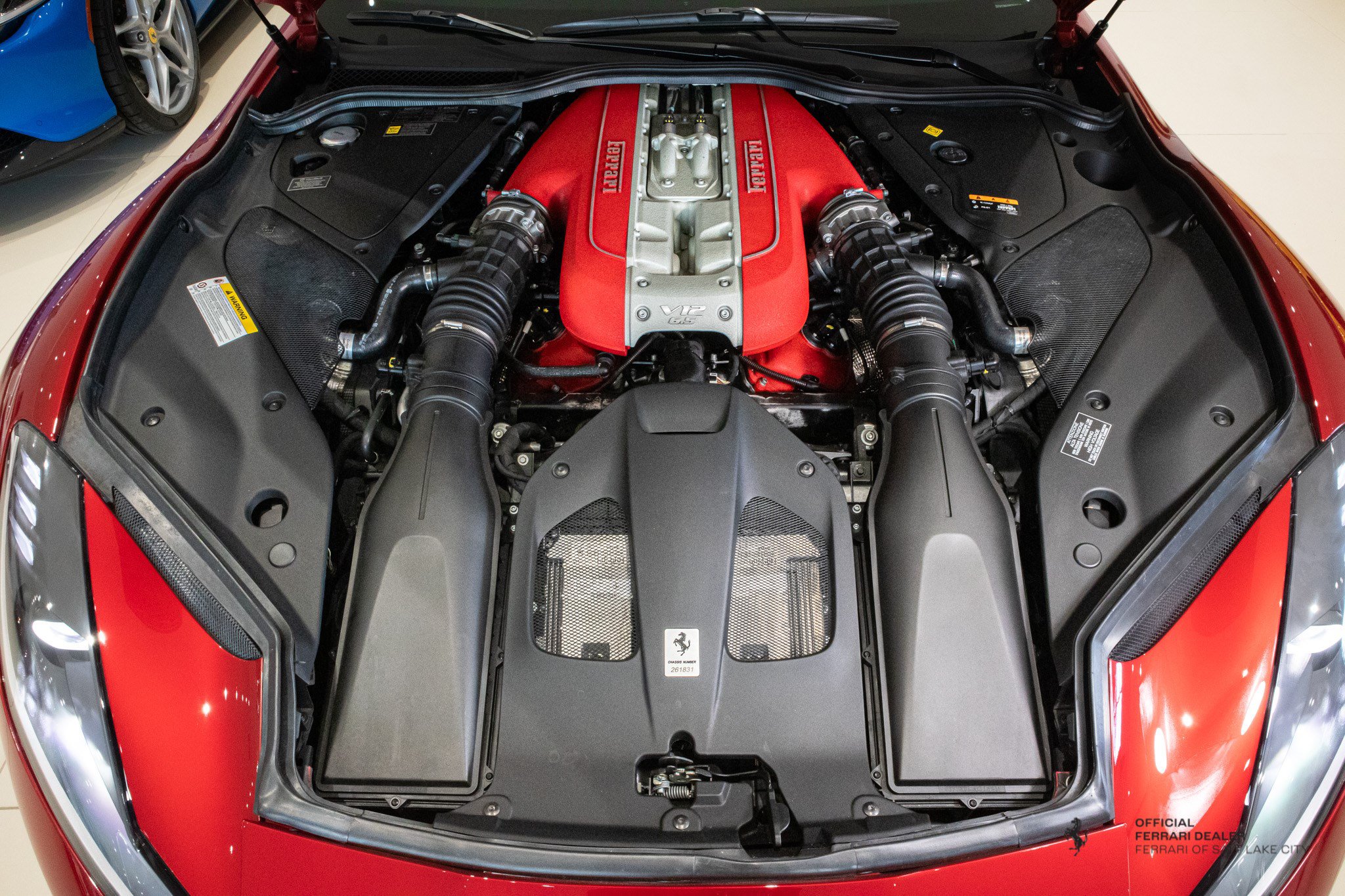 Used 2021 Ferrari 812 GTS RWD image 10