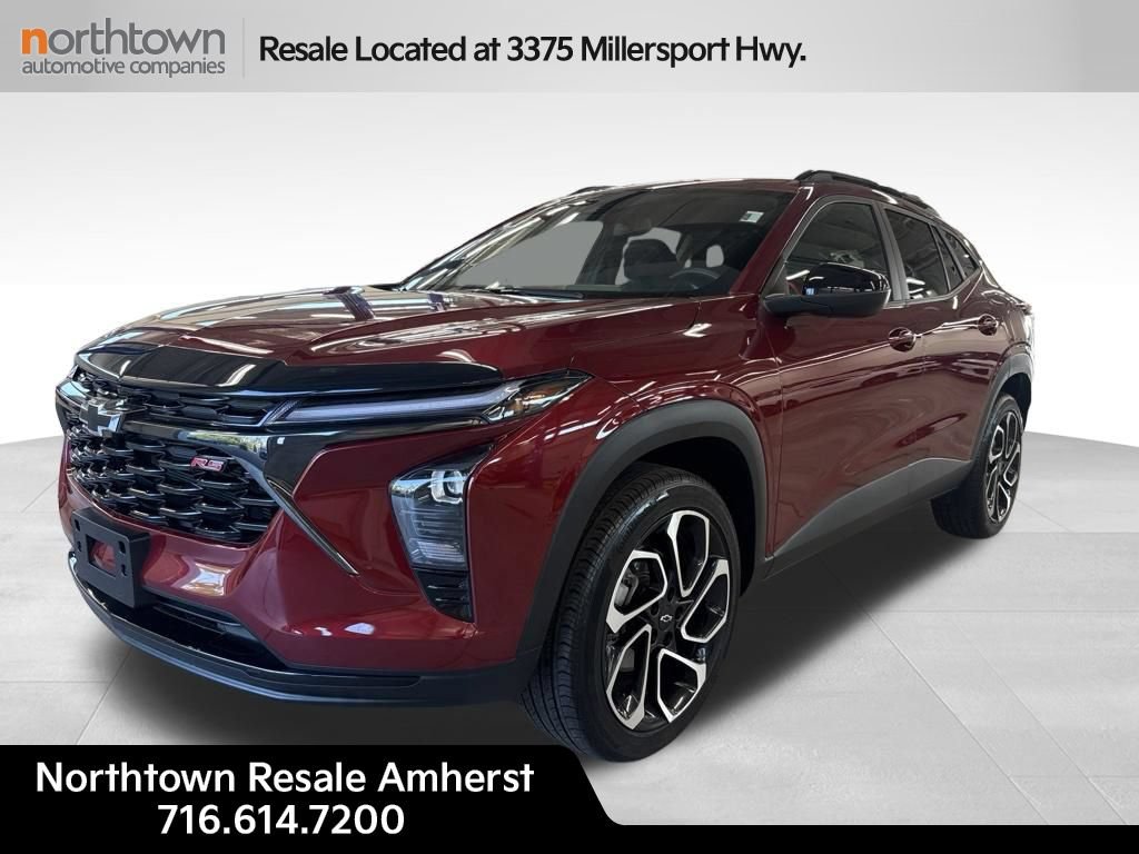 Used 2024 Chevrolet Trax RS FWD image 1