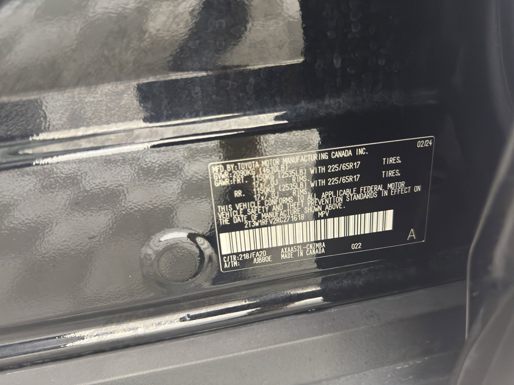 Used 2024 Toyota RAV4 XLE w/ Convenience Package FWD image 13
