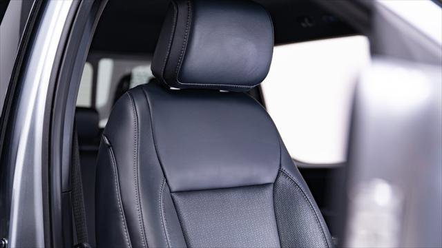 Used 2024 Ford F150 Lariat image 30