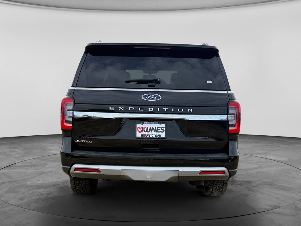 Used 2024 Ford Expedition Limited AWD/4WD image 9