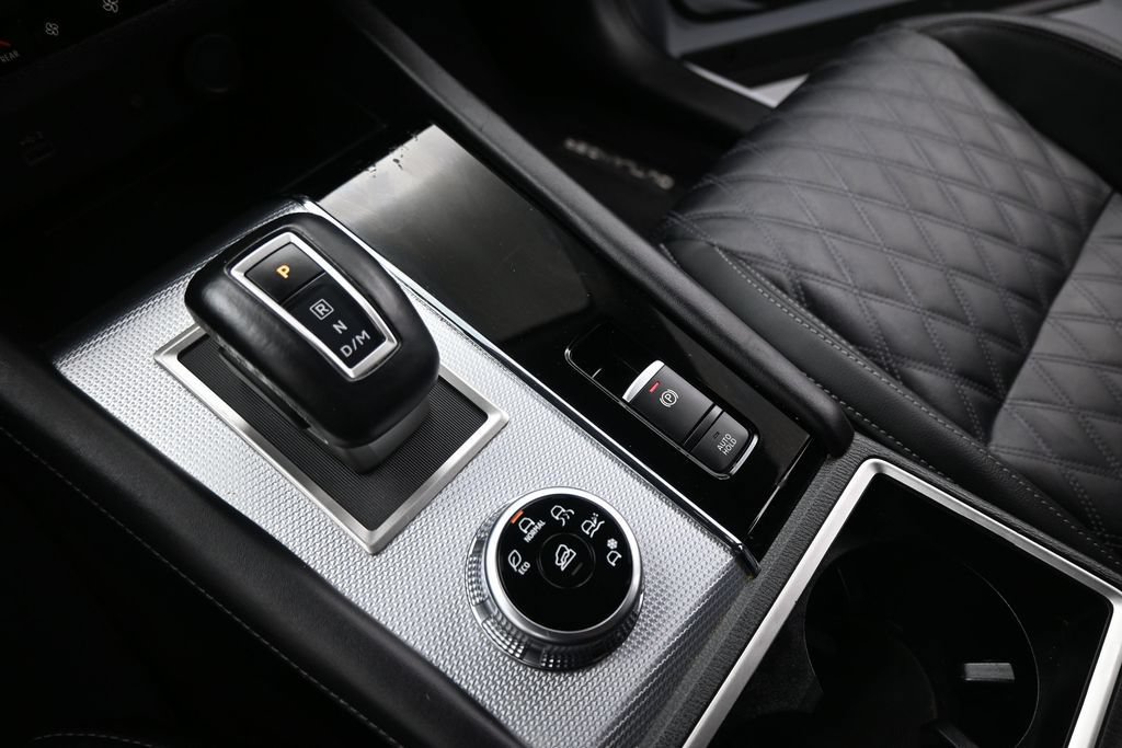 Used 2024 Mitsubishi Outlander SEL FWD image 15