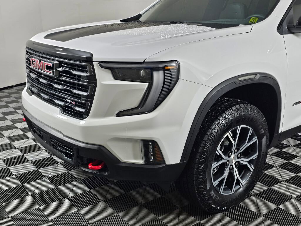 Used 2025 GMC Acadia AT4 image 10