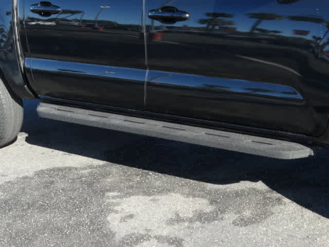 Certified 2023 Toyota Tacoma SR image 9