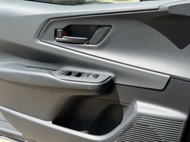 Used 2025 Toyota Prius LE FWD image 23