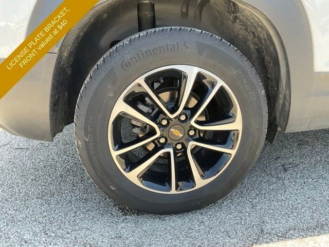 Certified 2024 Chevrolet TrailBlazer LT w/ LT Cold Weather Package FWD image 11