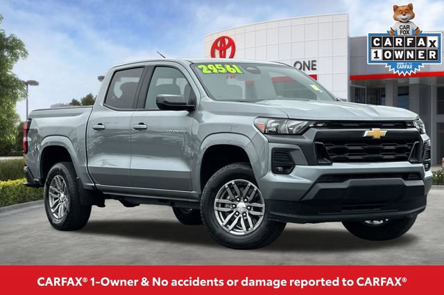 Used 2024 Chevrolet Colorado LT w/ LT Convenience Package RWD image 2
