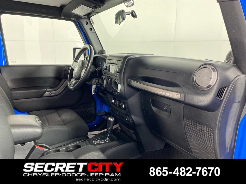 Used 2012 Jeep Wrangler Sport AWD/4WD image 30