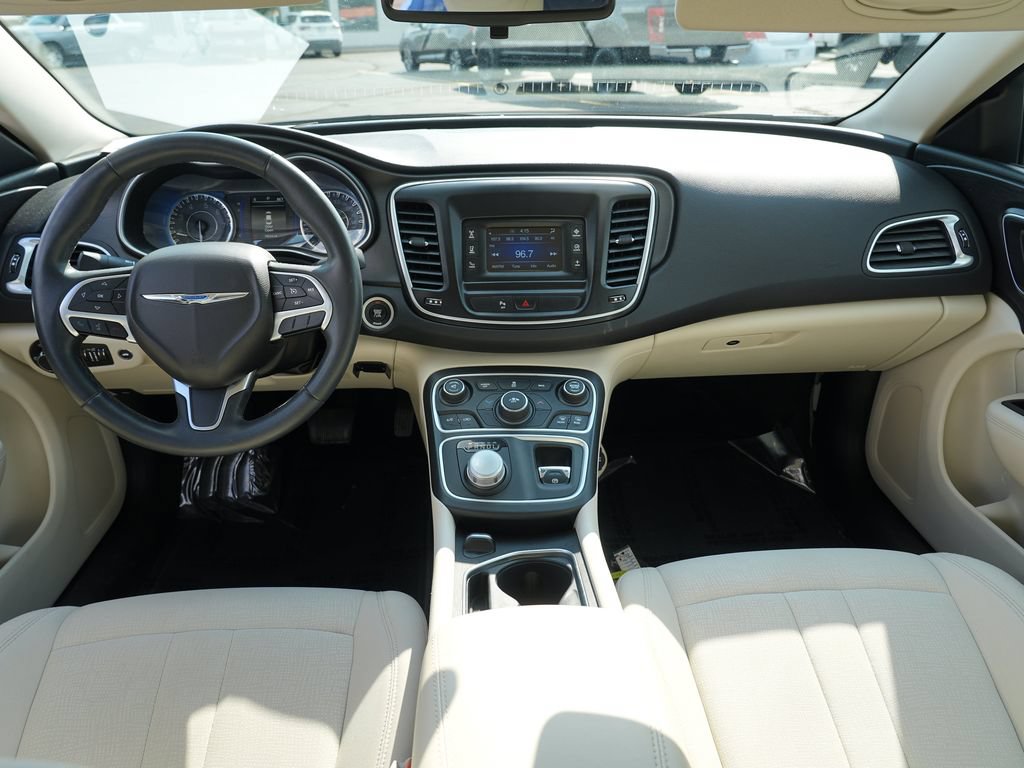 Used 2016 Chrysler 200 Limited w/ Travel & Safety Group FWD image 25