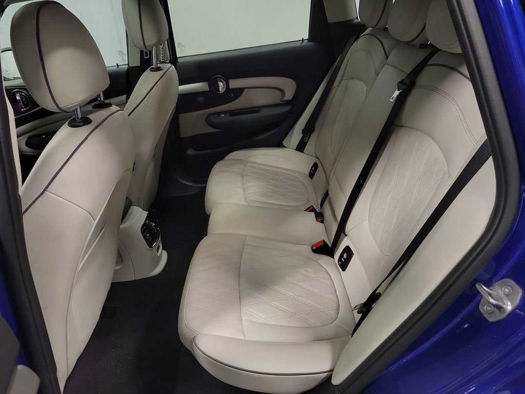 Used 2020 MINI Cooper Clubman S w/ Signature Upholstery Package image 24