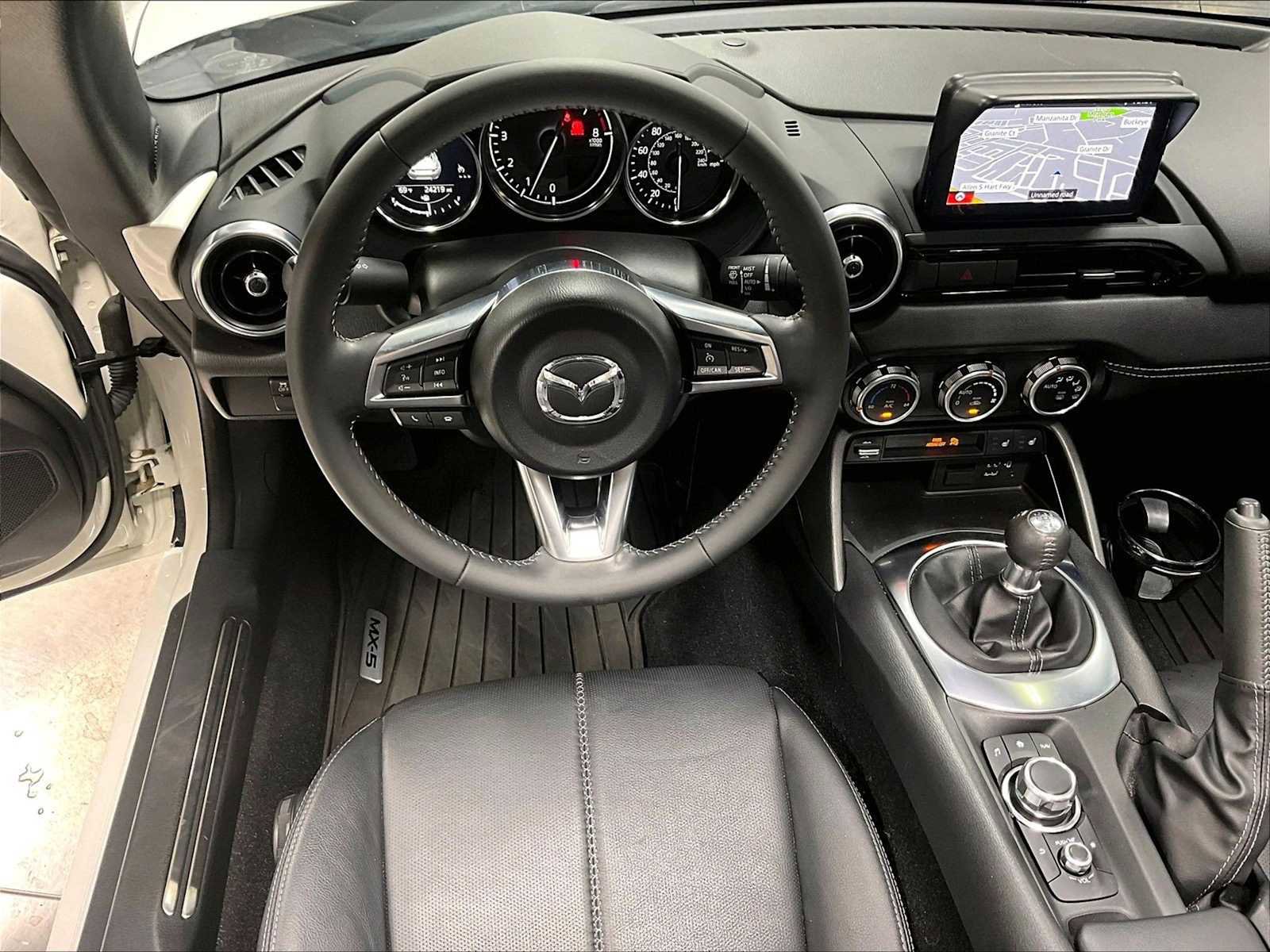 Used 2023 MAZDA MX-5 Miata Grand Touring image 16