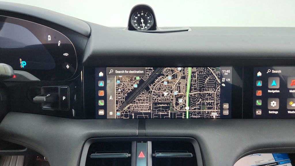 Used 2024 Porsche Taycan GTS image 34