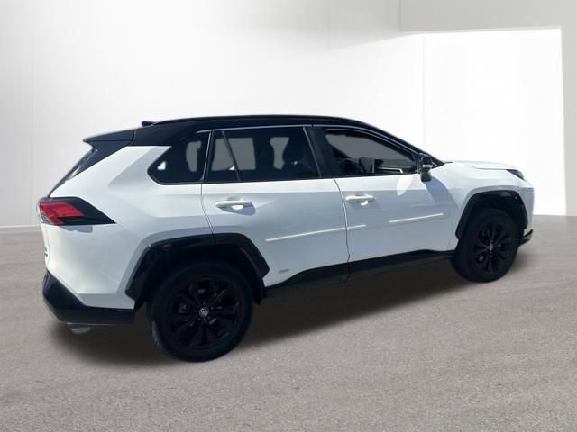 Certified 2022 Toyota RAV4 XSE w/ XSE Grade Weather Package AWD/4WD image 13