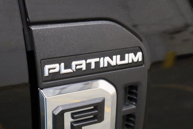 Used 2023 Ford F250 Platinum image 36