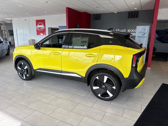 New 2025 Nissan Kicks SR w/ Illumination Package AWD/4WD image 4