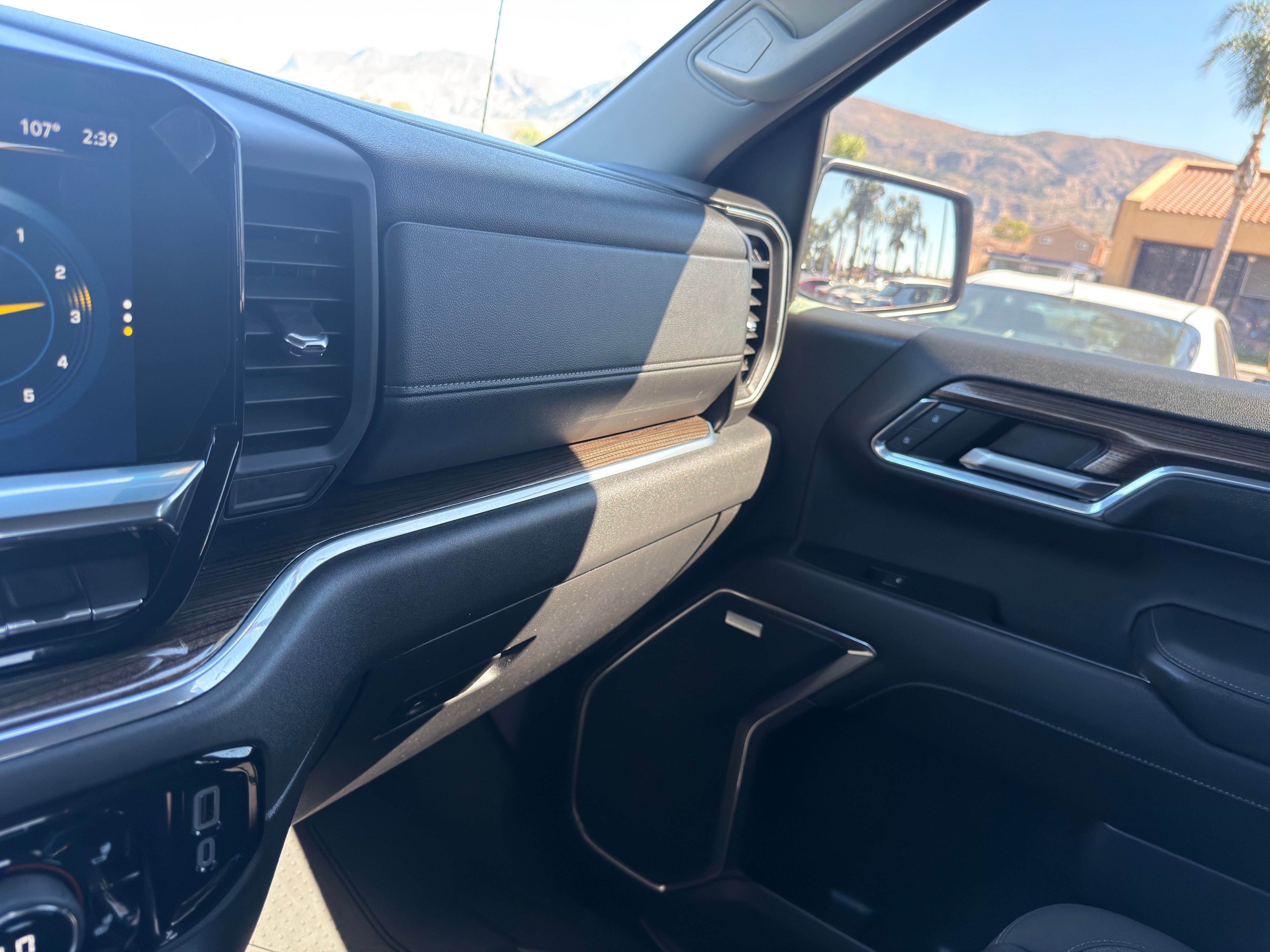 Used 2024 Chevrolet Silverado 1500 RST w/ Convenience Package II RWD image 42