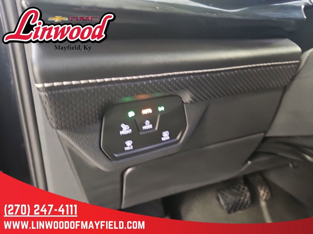 Used 2024 Volkswagen Atlas SE AWD/4WD image 18