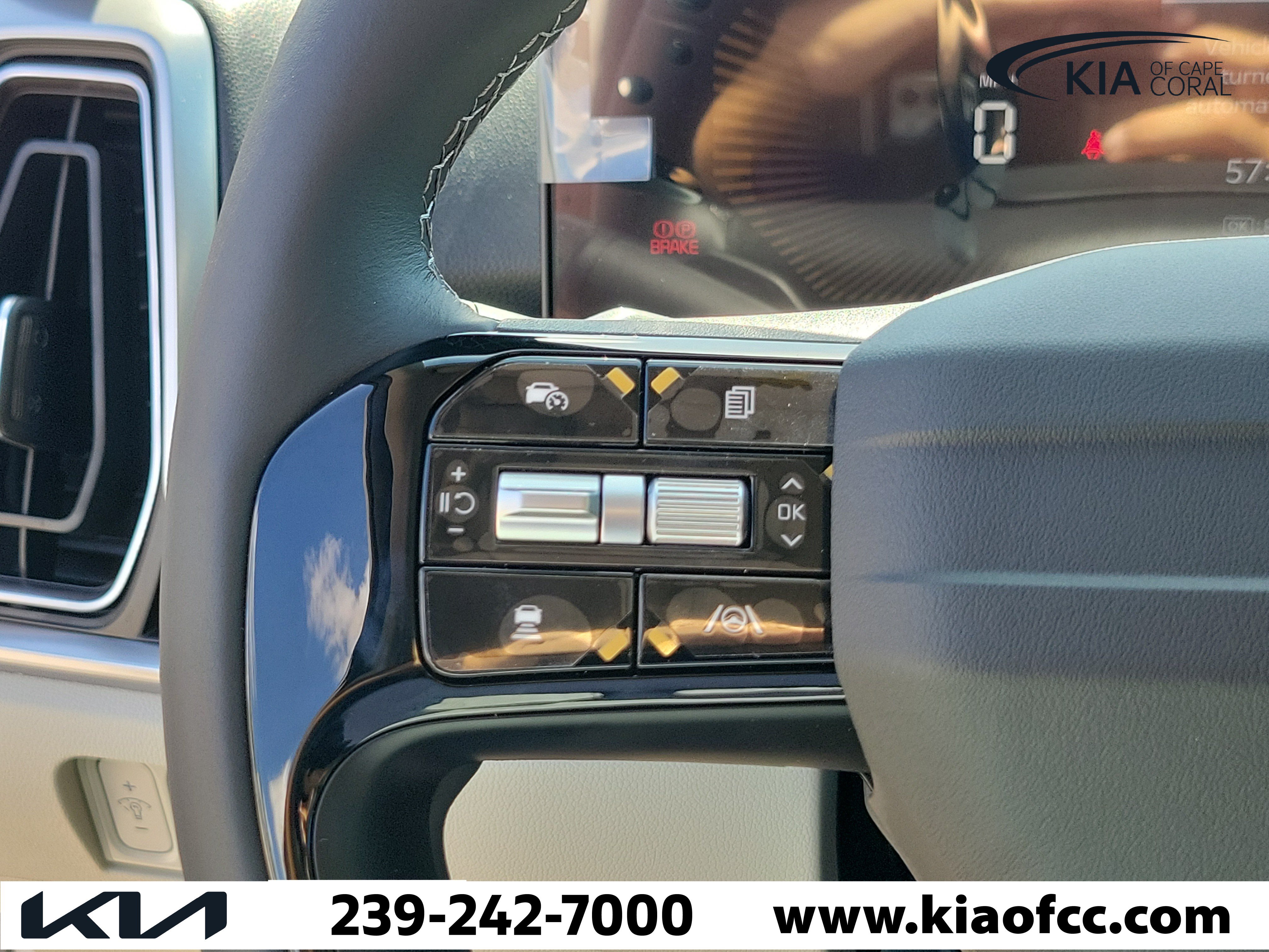 New 2026 Kia Sorento S w/ S Panoramic Sunroof Package FWD image 23