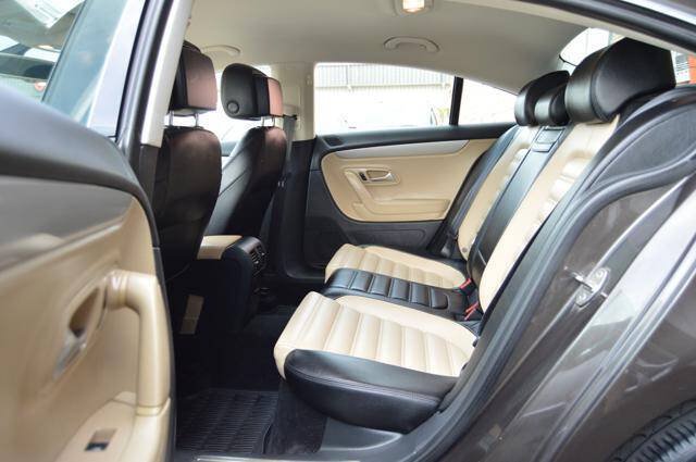 Used 2013 Volkswagen CC Sport FWD image 12
