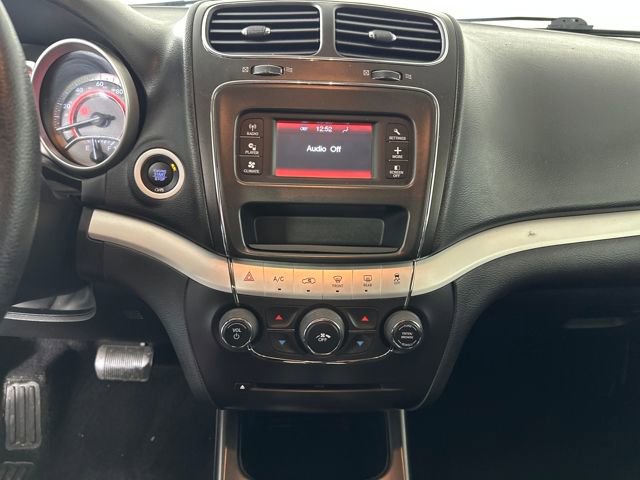 Used 2017 Dodge Journey SE image 20