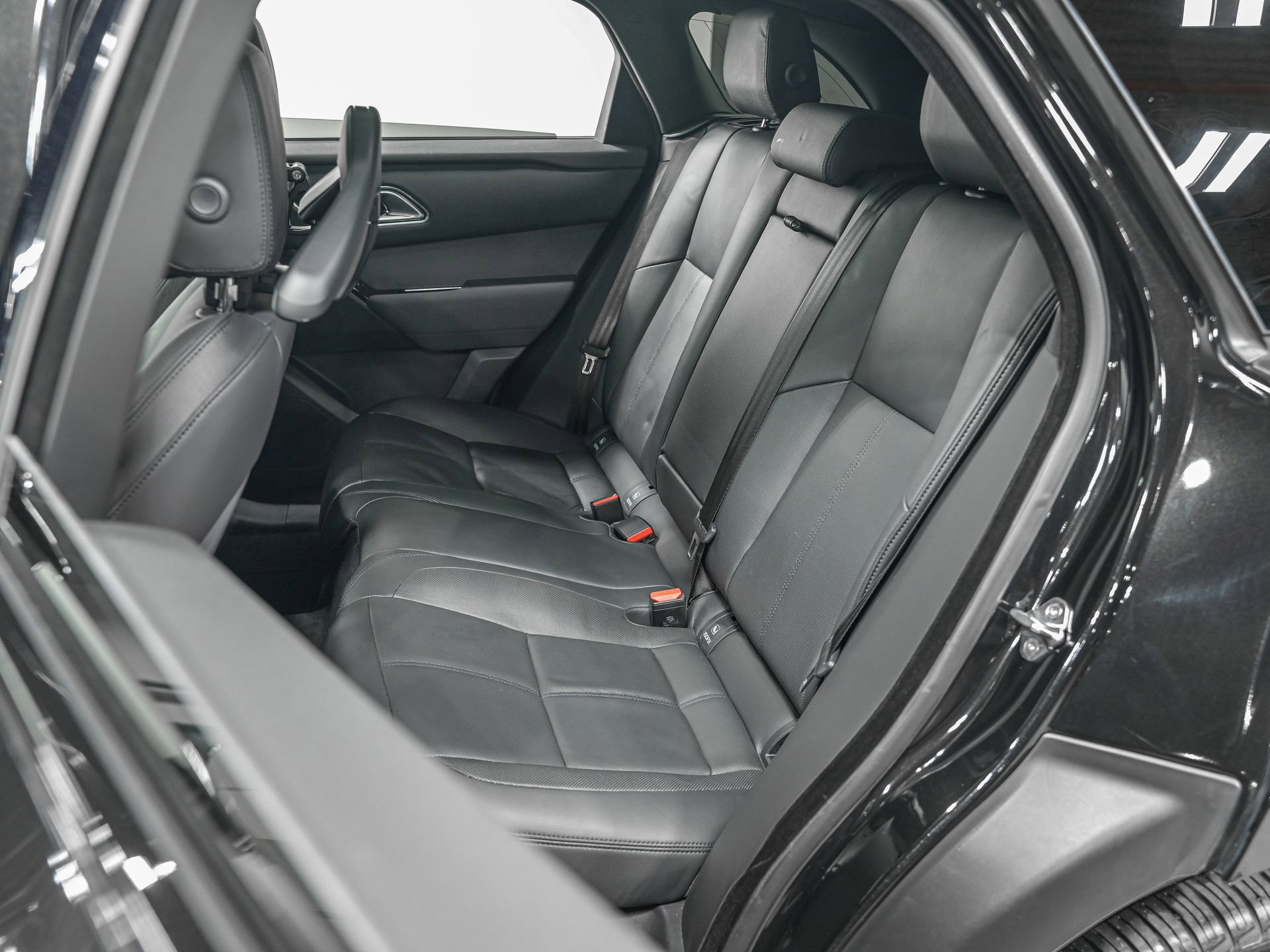 Used 2024 Land Rover Range Rover Velar Dynamic SE image 27