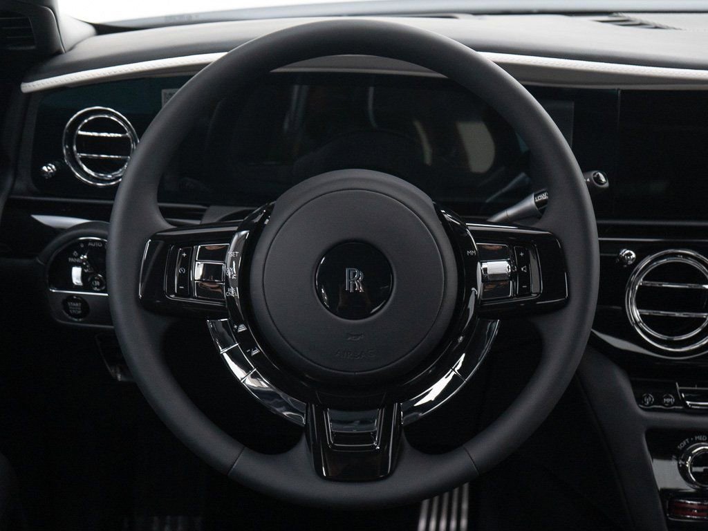 Used 2025 Rolls-Royce Ghost AWD/4WD image 35